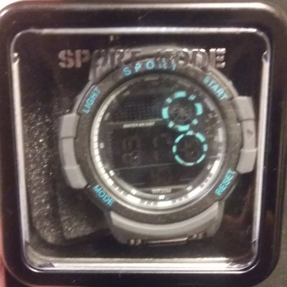 Brand New Men's Sports Mode